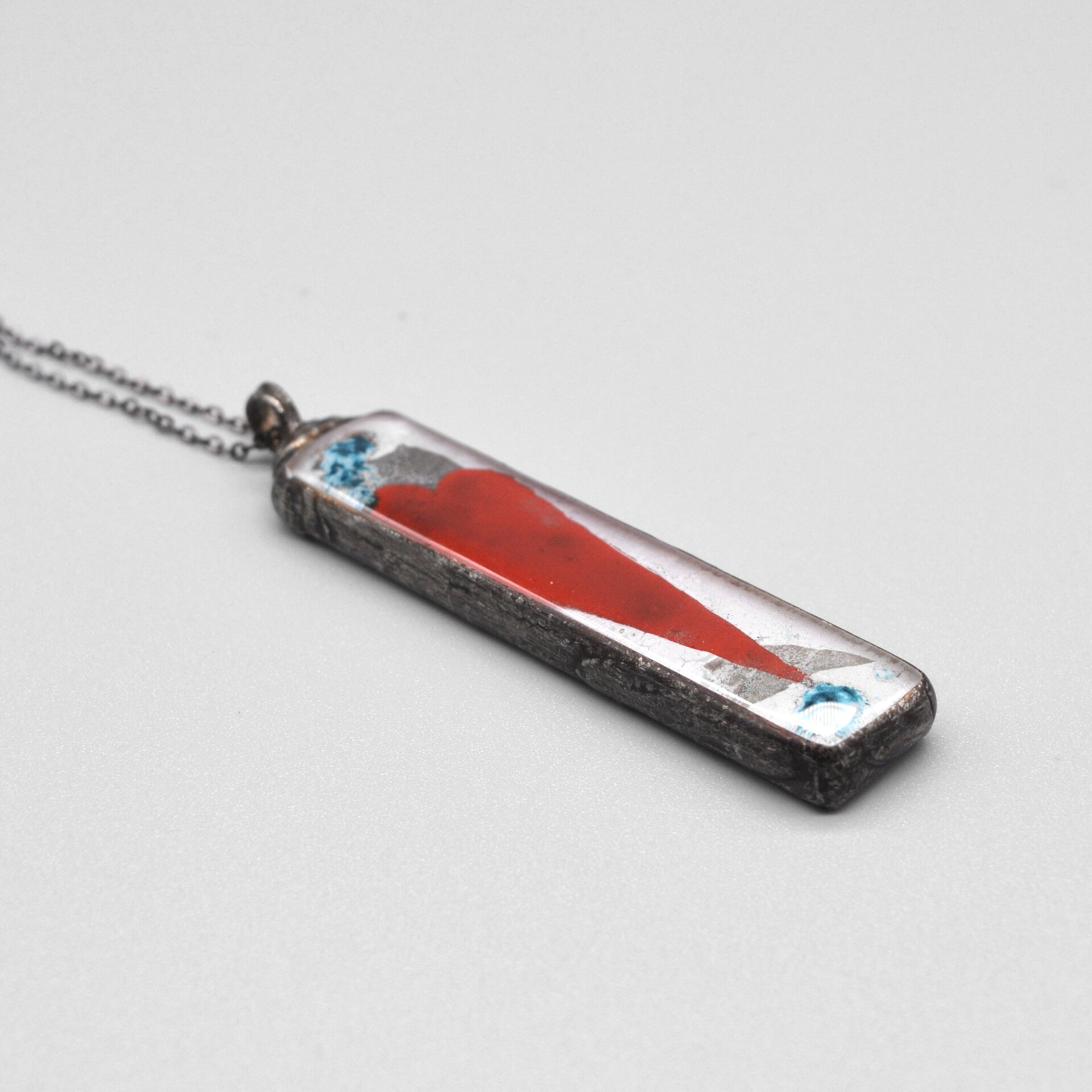 Colgante corazón rojo con cadena, Joyas de vidrio y estaño - 3